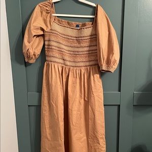 Old Navy Maxi Dress - never worn, size L.